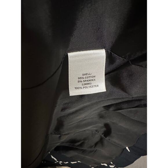 EUC Halogen Black White Belted Blazer Geometric Pattern Sz Medium Petite MP - Picture 8 of 11